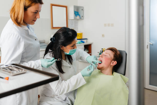 Best Emergency Dentist for Knocked-Out Tooth in Athens, TX